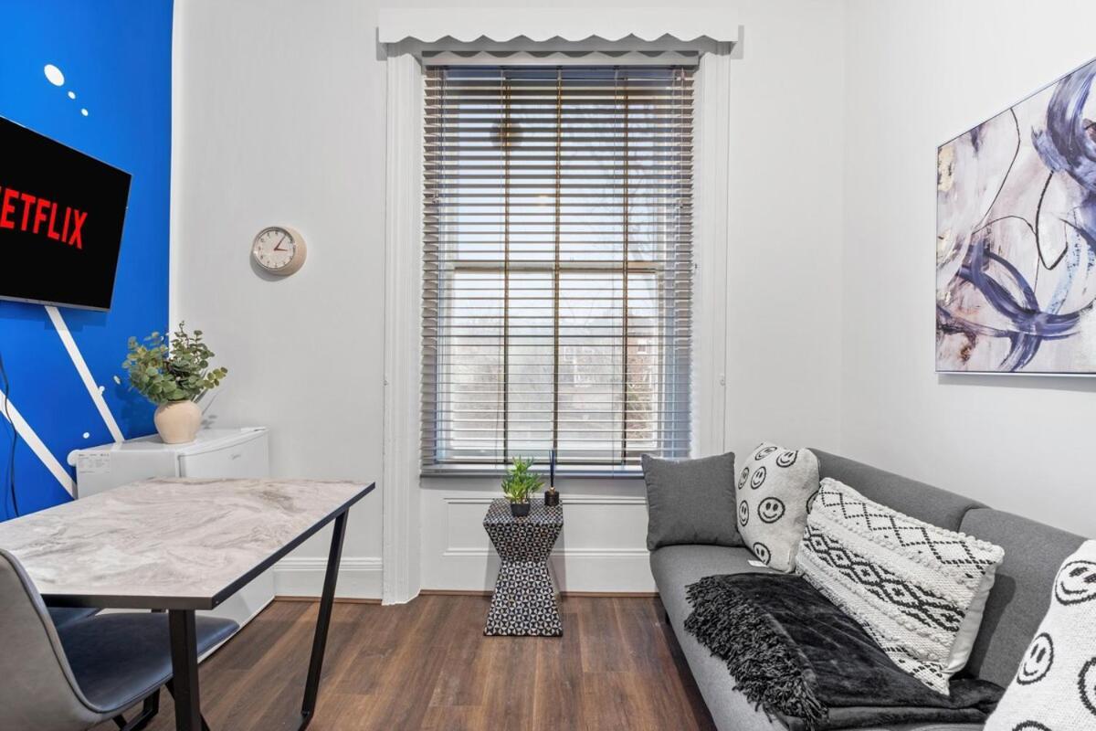 1 Bed Gem Next Hyde Park In Location