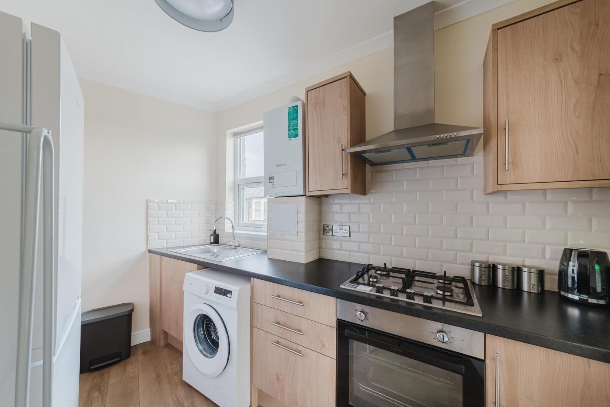 Modern Cosy Corner Flat - 2 Bed Close To 2x Tube Stations Leilighet