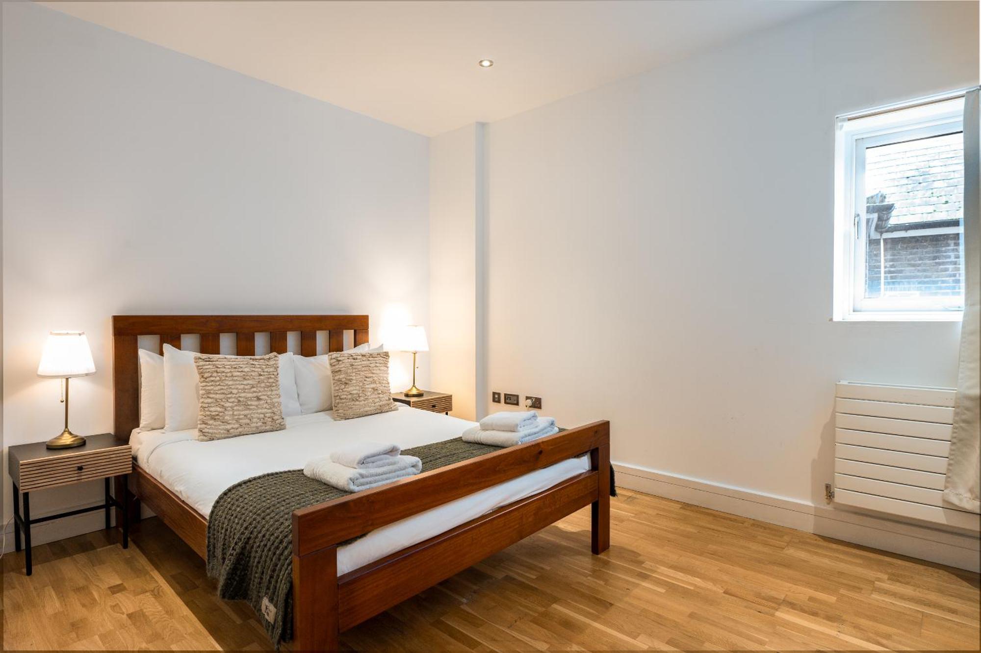 Hammersmith By Capital * London