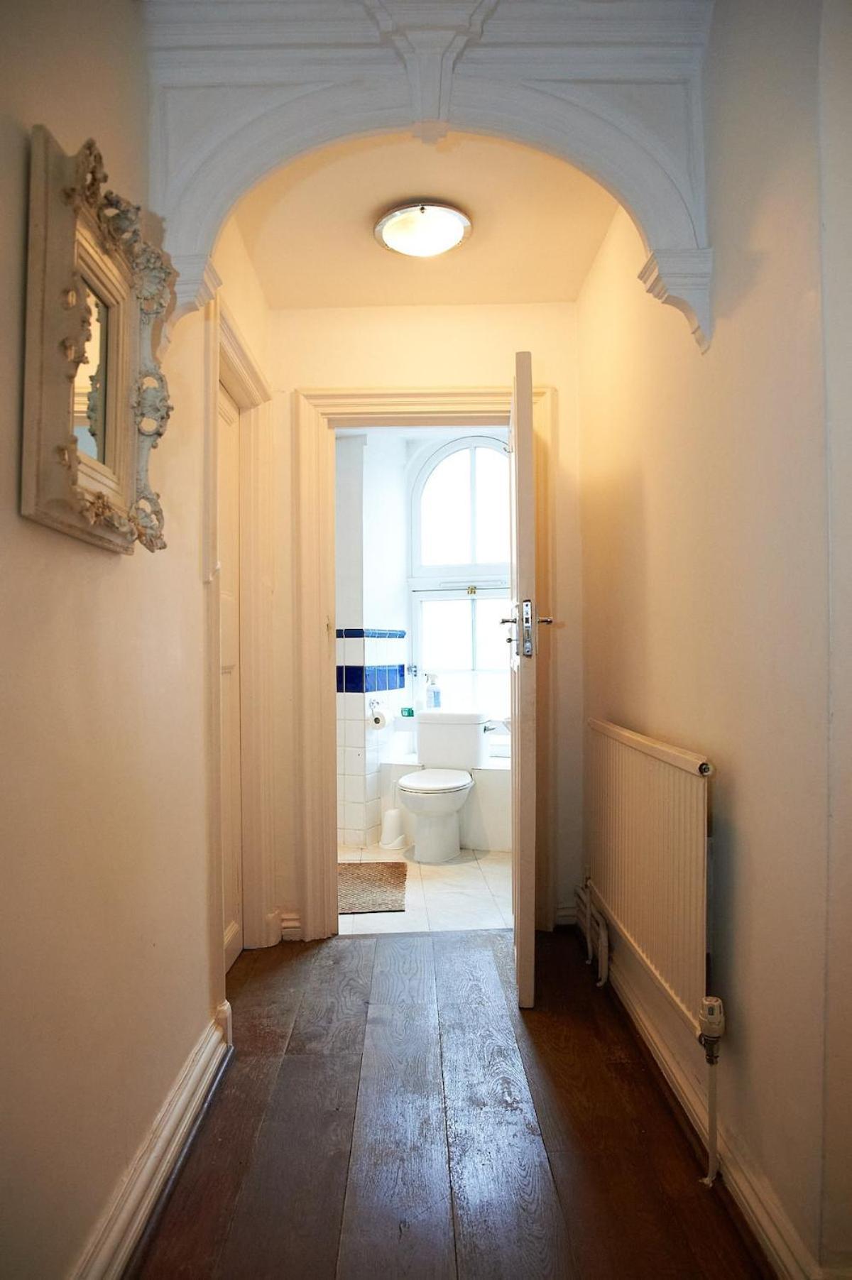 Bright & Spacious In Fitzrovia * London