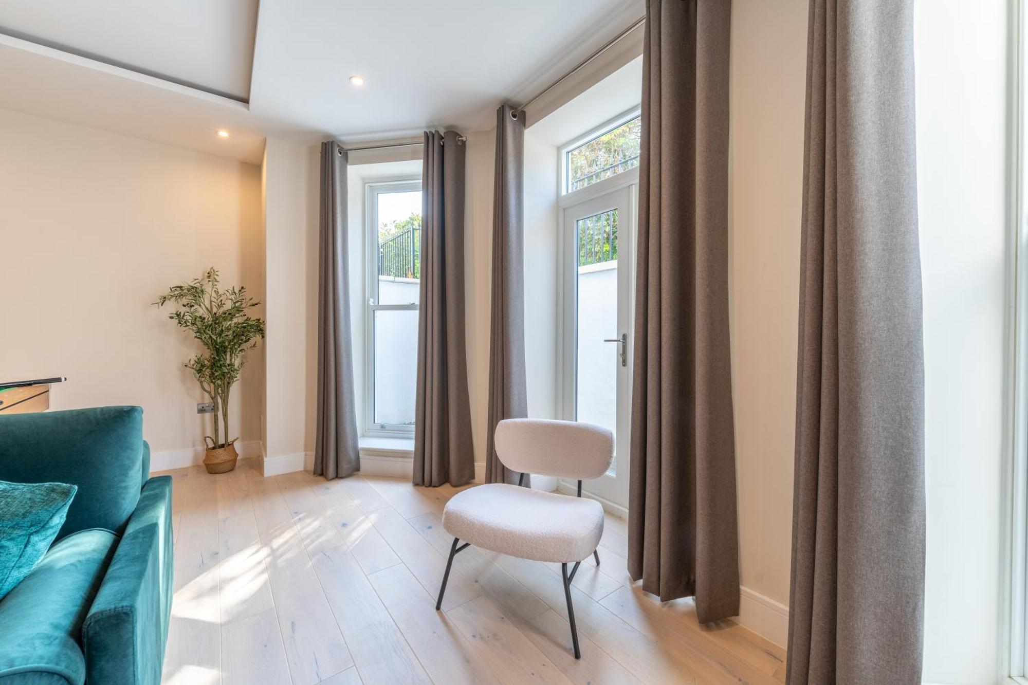 Appartement Newlands Punks By Artsy *