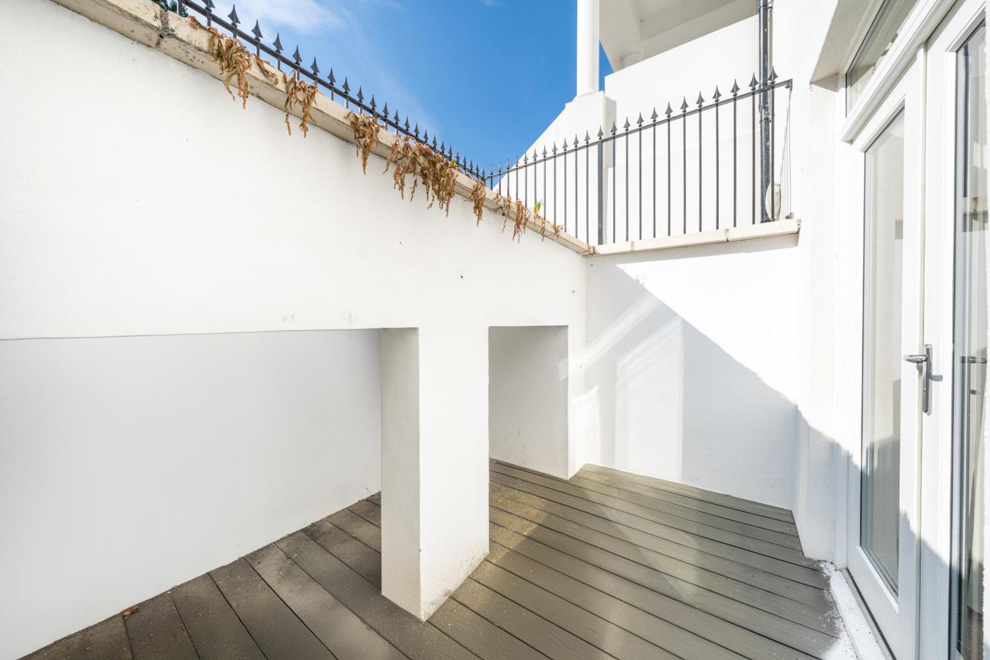Appartement Newlands Punks By Artsy Londen