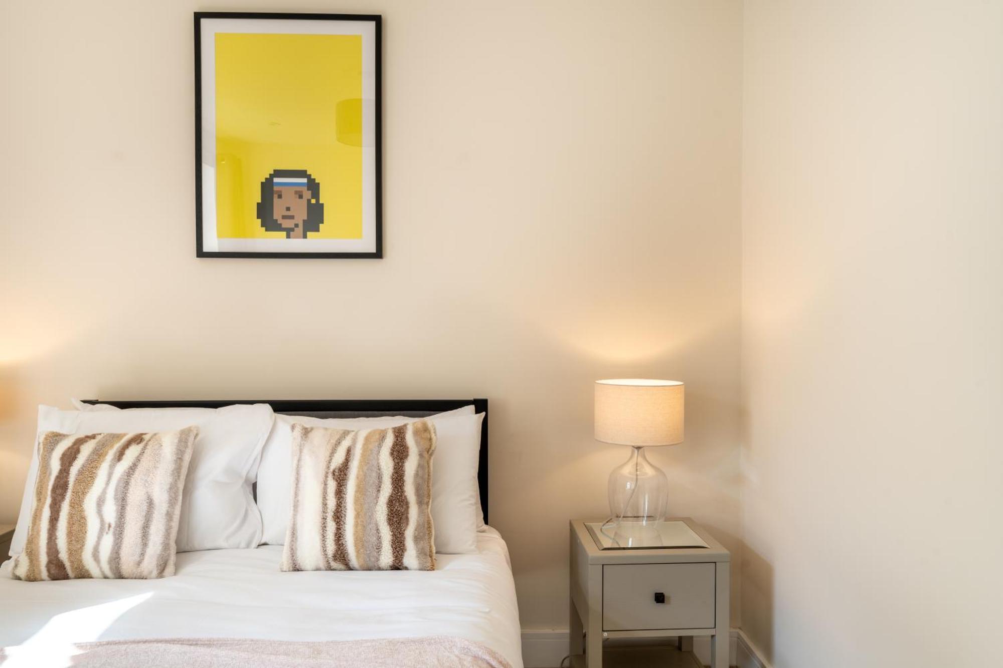 Newlands Punks By Artsy Appartement