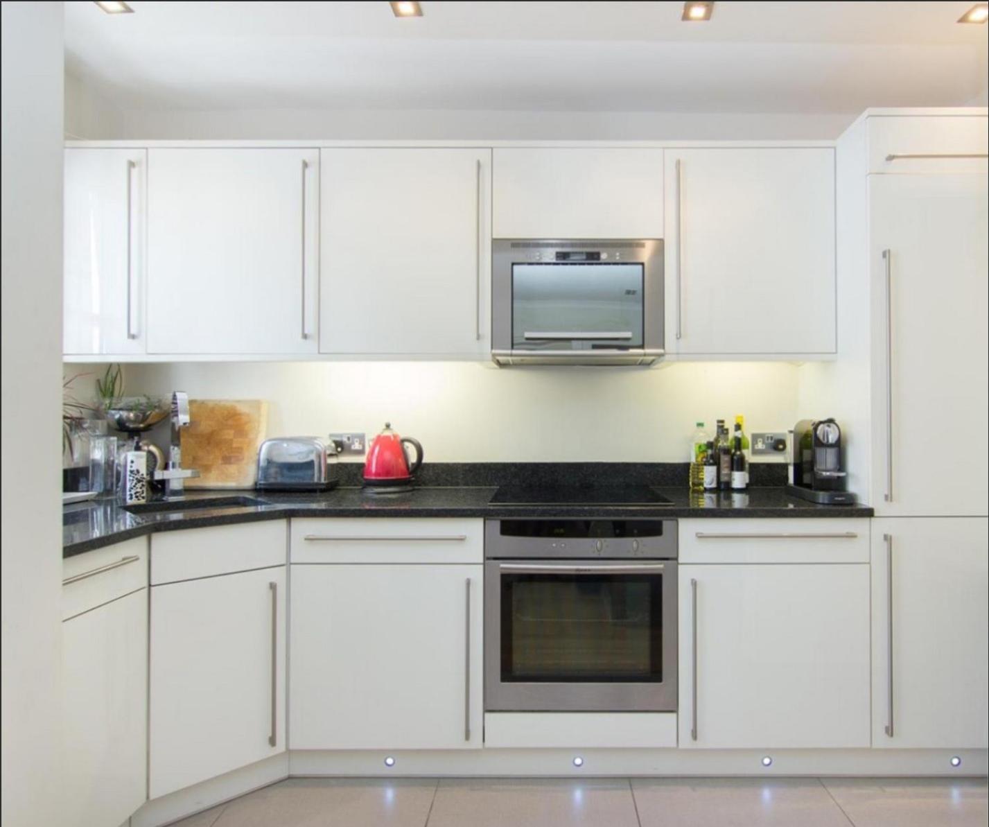 Appartement Apartment-sleeps 4-98 Walking Score