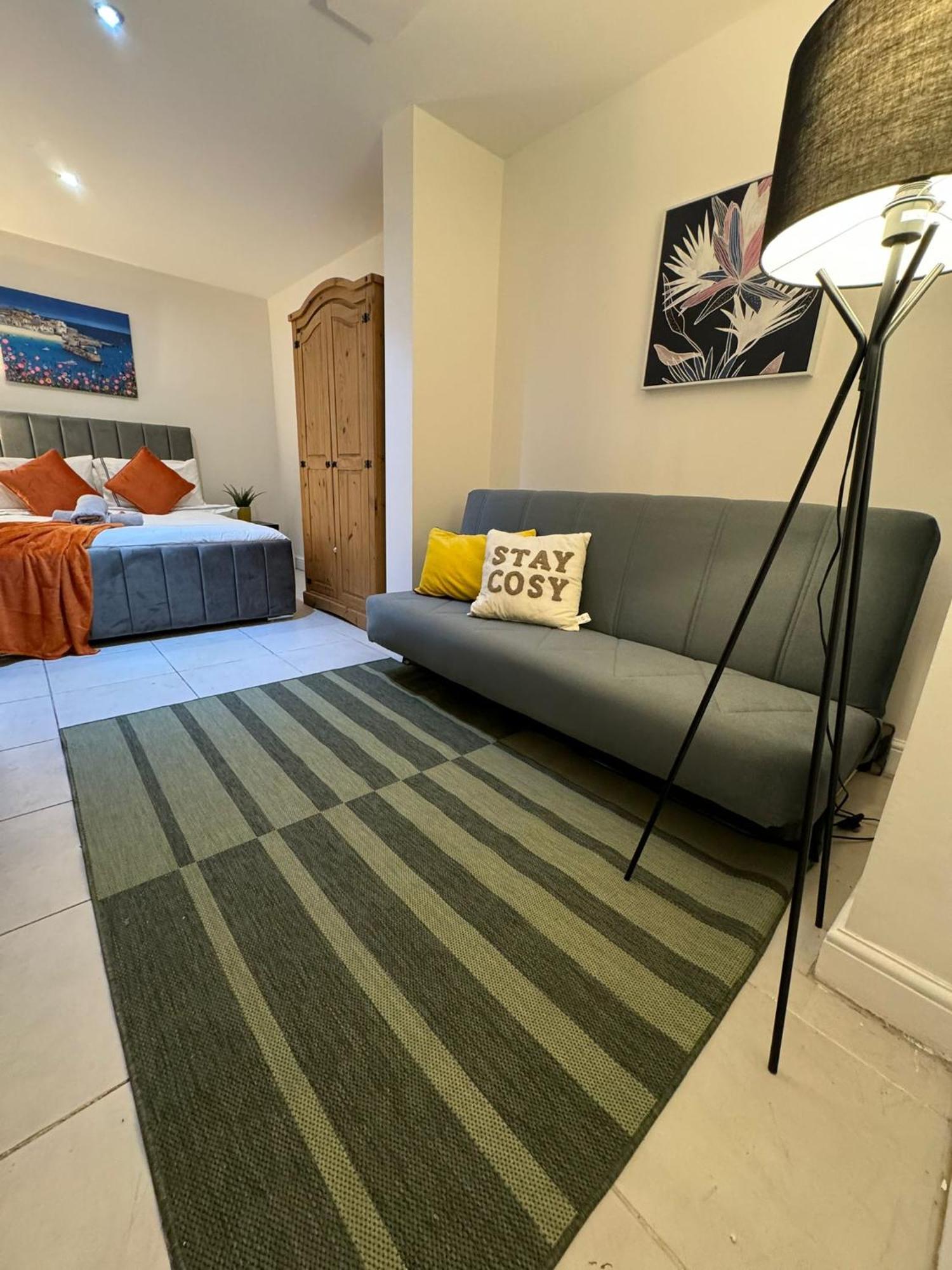 Privatunterkunft Cosy Luxurious In The Heart Of *