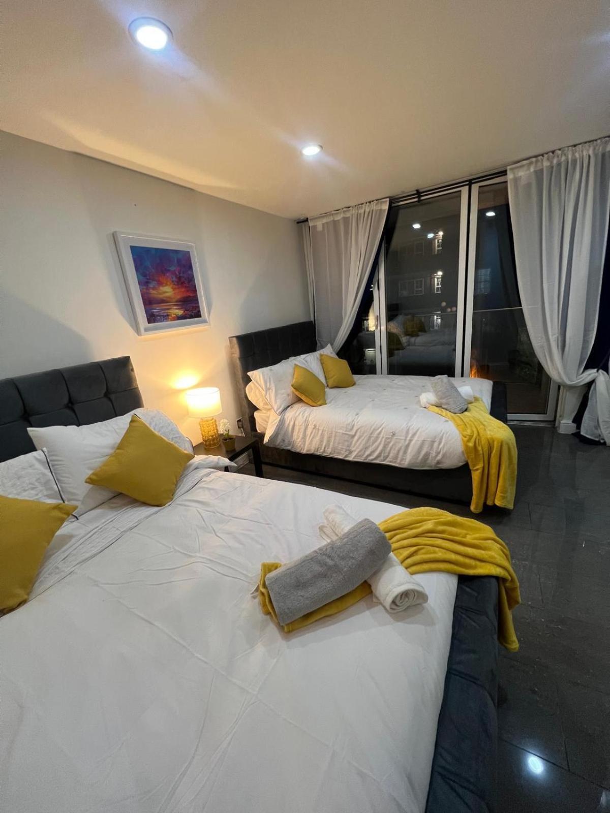 Homestay Cosy Luxurious In The Heart Of *