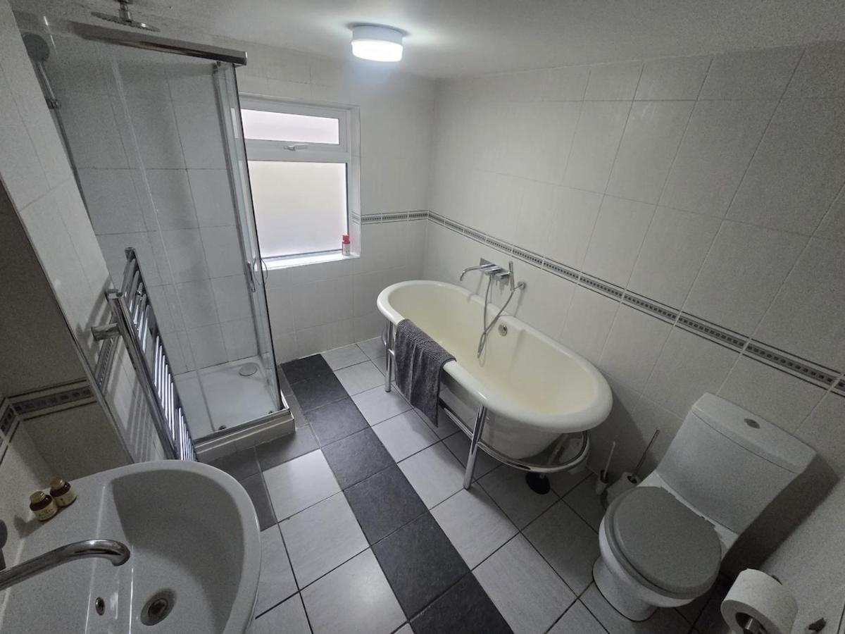 Brixton 5 Bedroom Wonder London