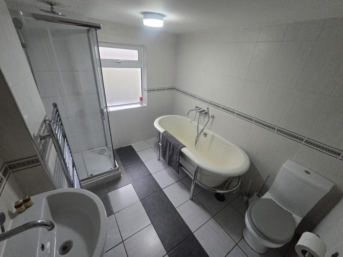 Brixton 5 Bedroom Wonder London