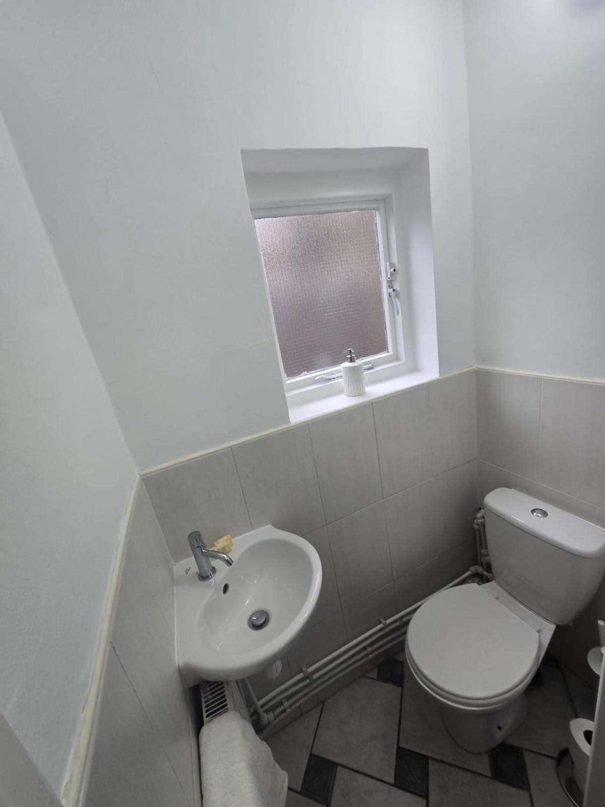 Brixton 5 Bedroom Wonder London