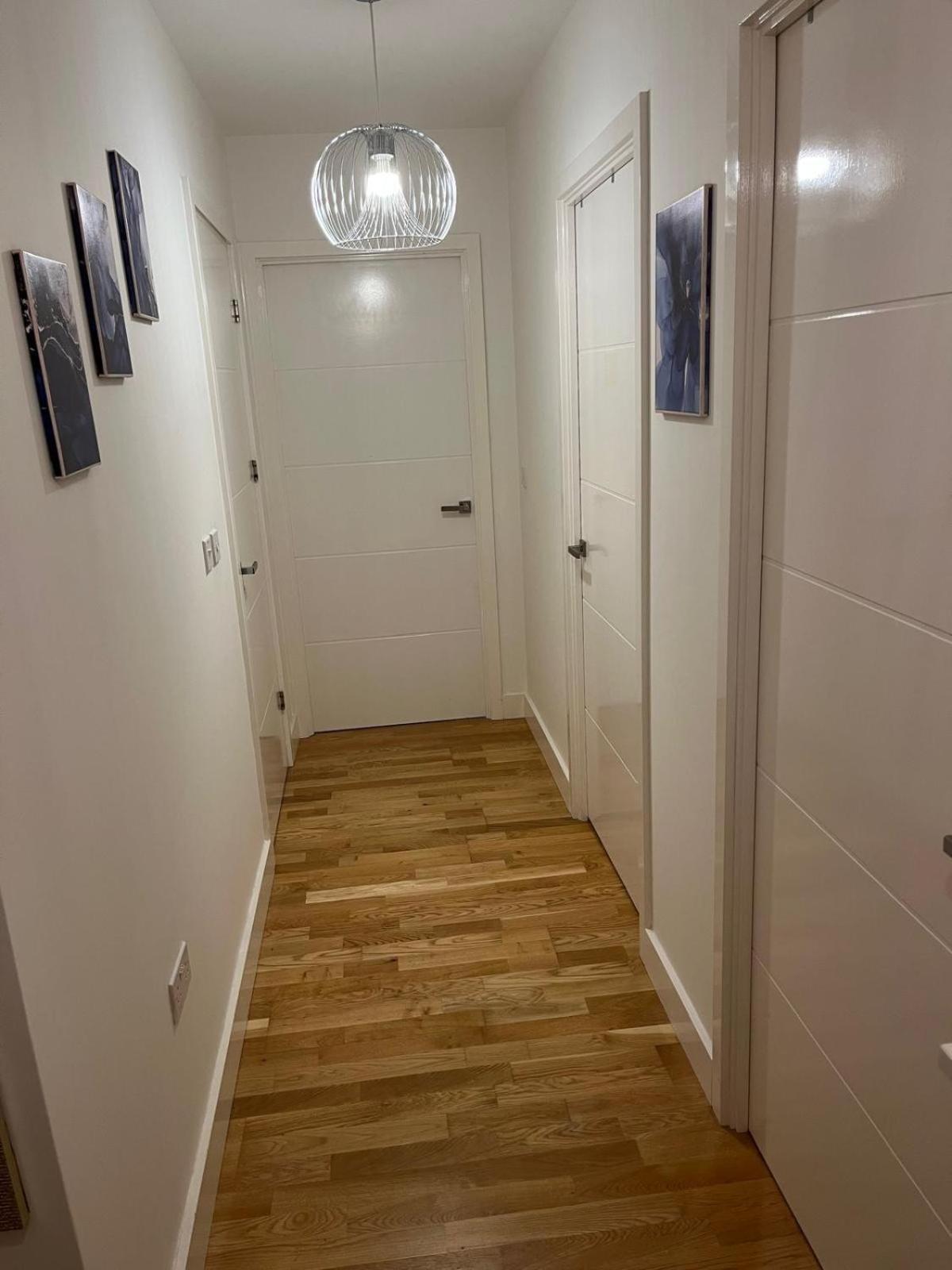 Apartment Bright And Comfy 3 Bed