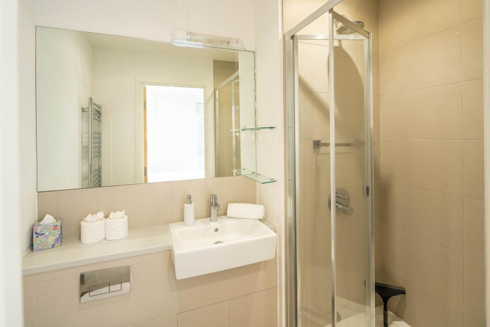 Modern 3-bed Flat In Bermondsey Apartment *