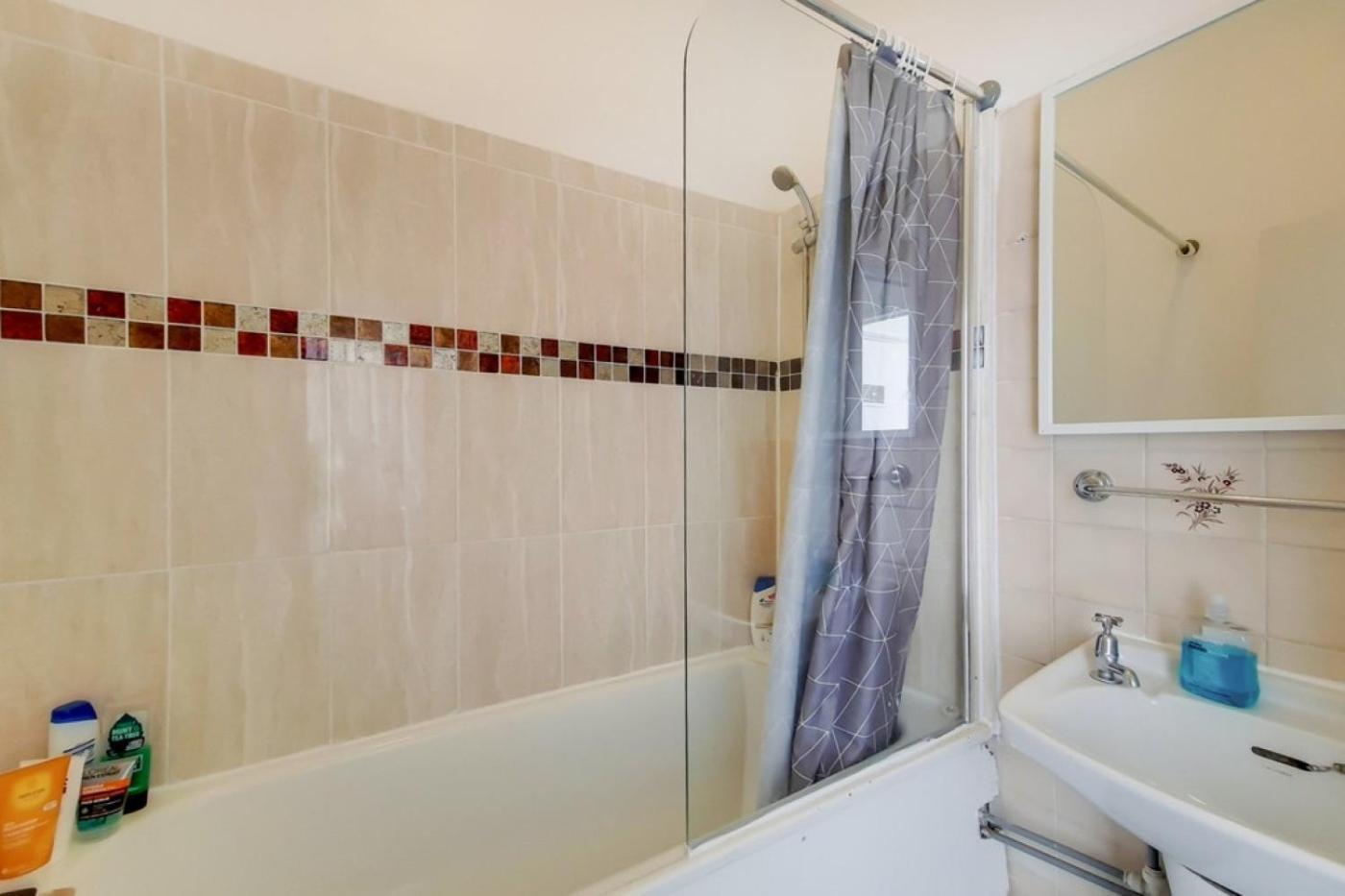 5 Bedrooms House In King's Cross * London