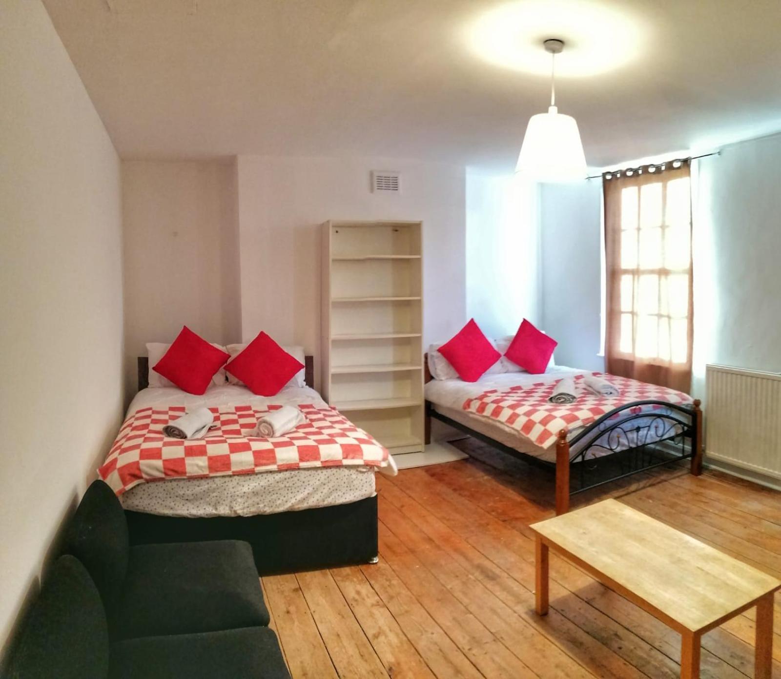 5 Bedrooms House In King's Cross London