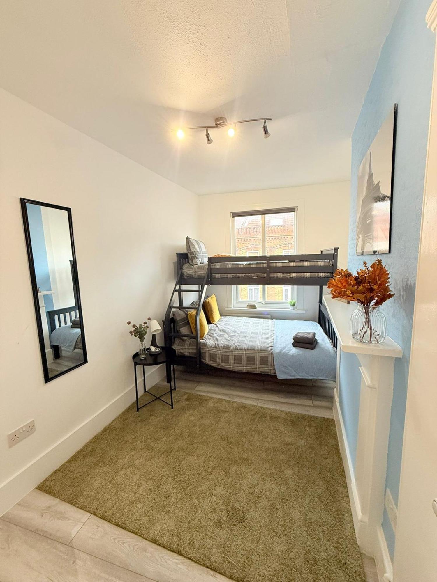 Finsbury Park Guest house London