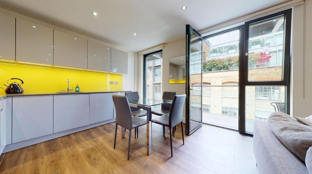 Modern 2 Bedroom Canary Wharf O2 Arena Excel - Great Transport Links