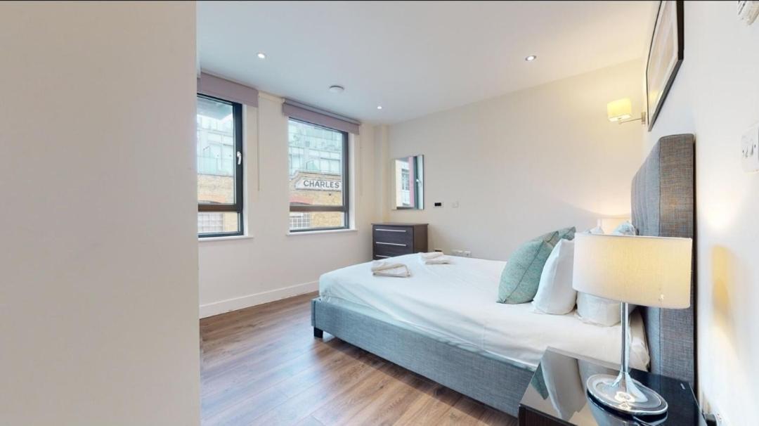 Modern 2 Bedroom Canary Wharf O2 Arena Excel - Great Transport Links Apartment