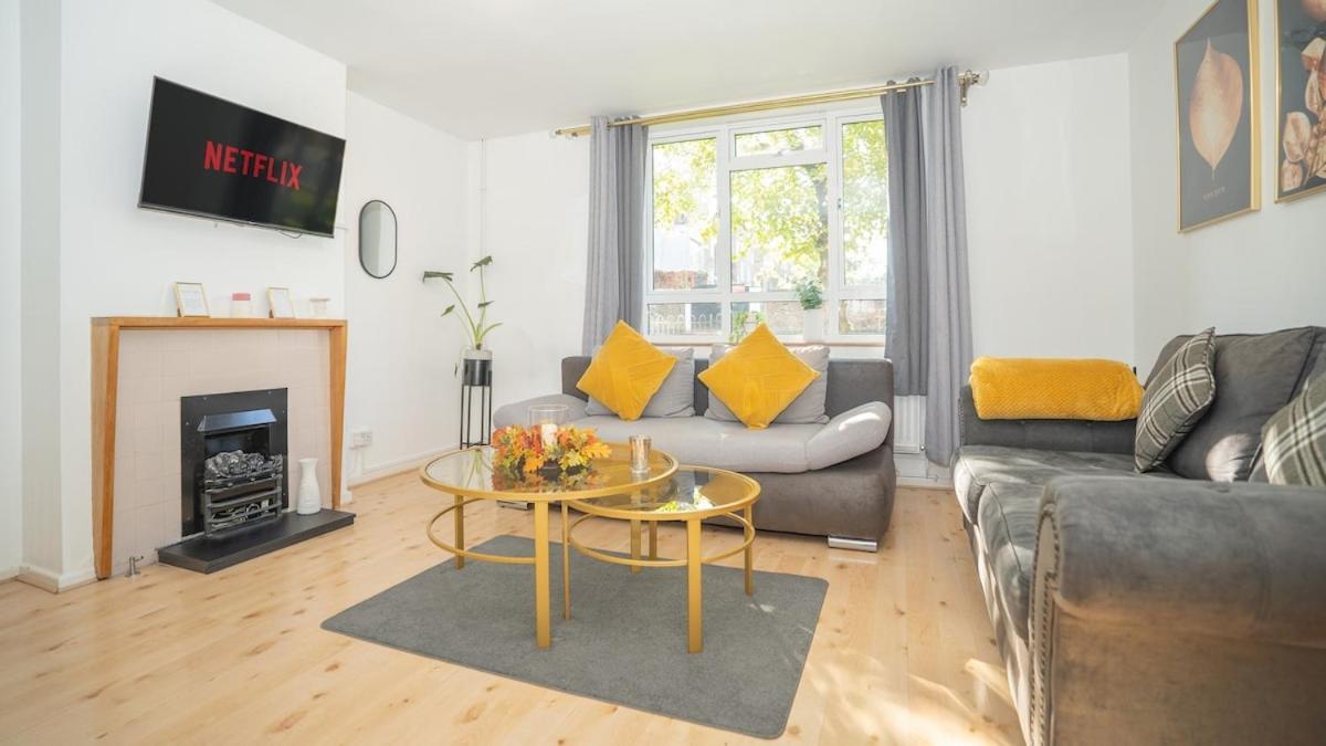 Leilighet Golden Maisonette Next To Camden Town With Private Parking