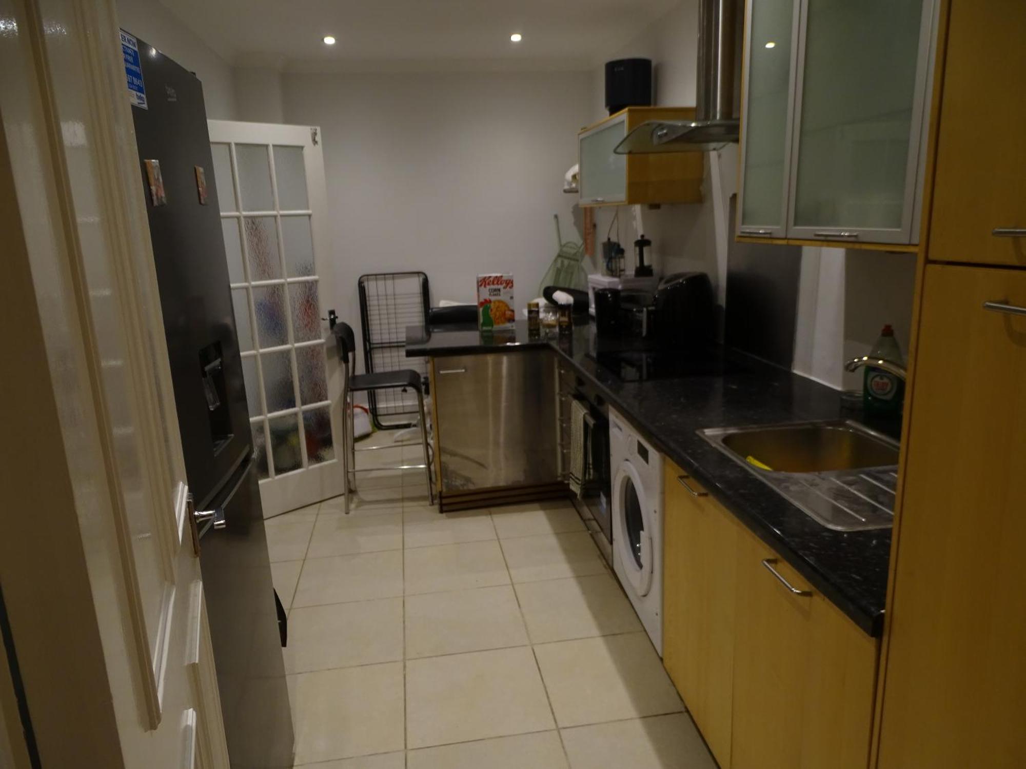 Large En-suite Hyde Park *