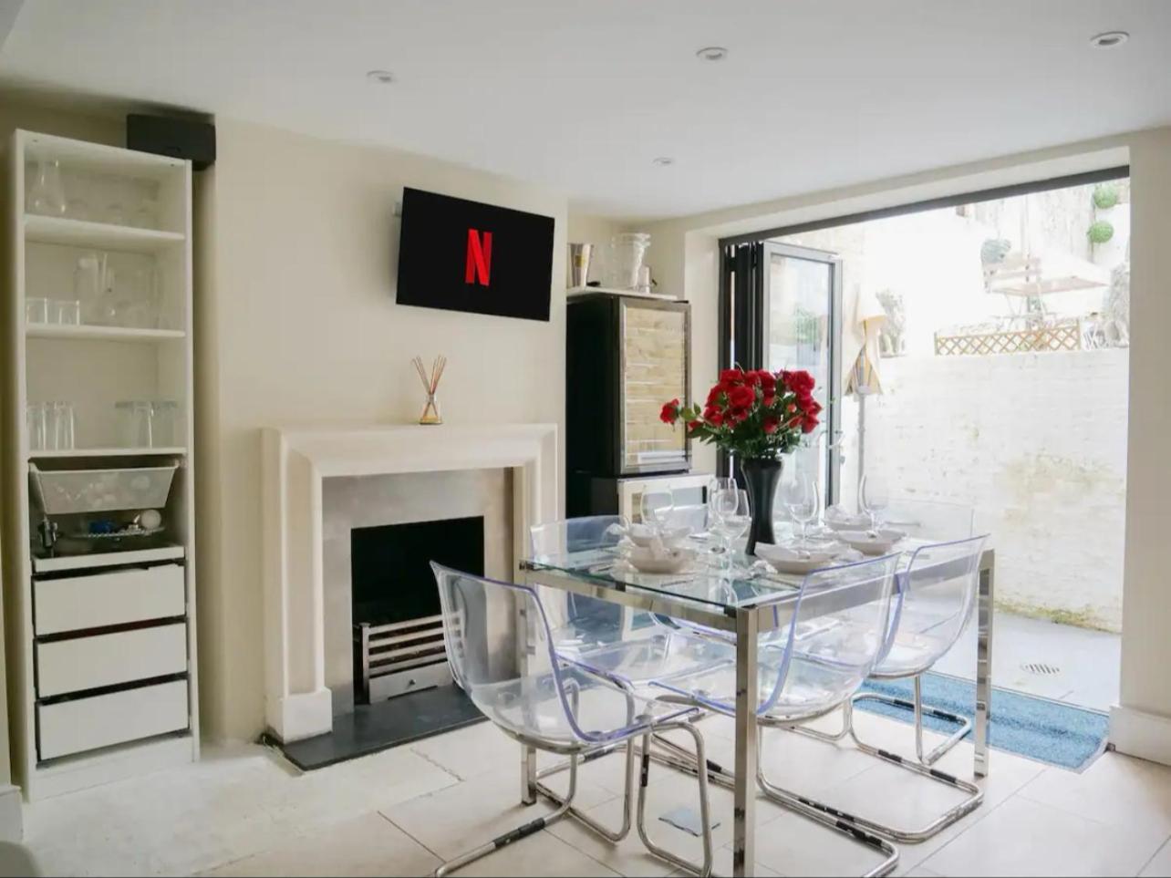 Entire 3 Bed Town House, Chelsea, * London