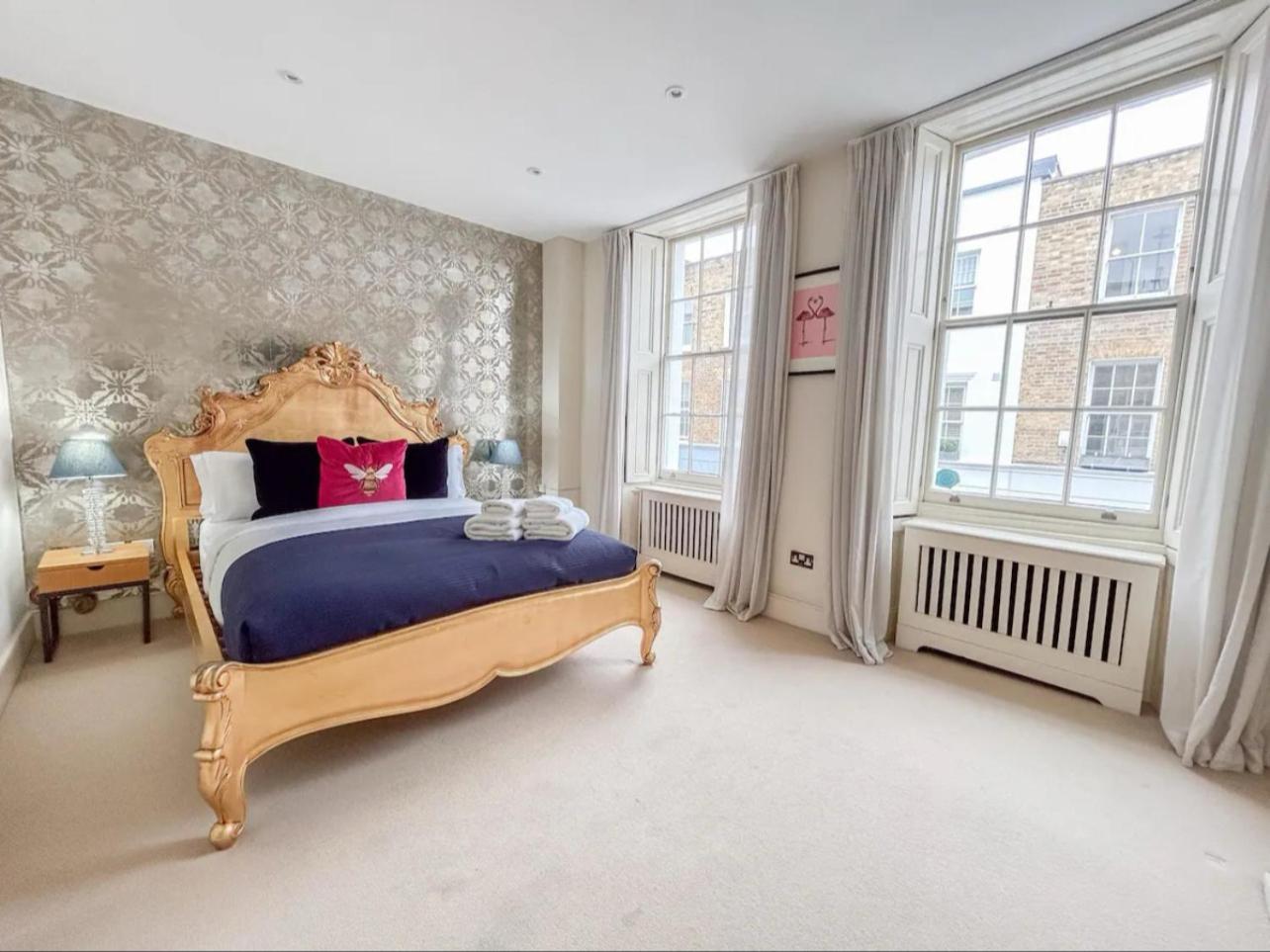 Entire 3 Bed Town House, Chelsea, Apartment London