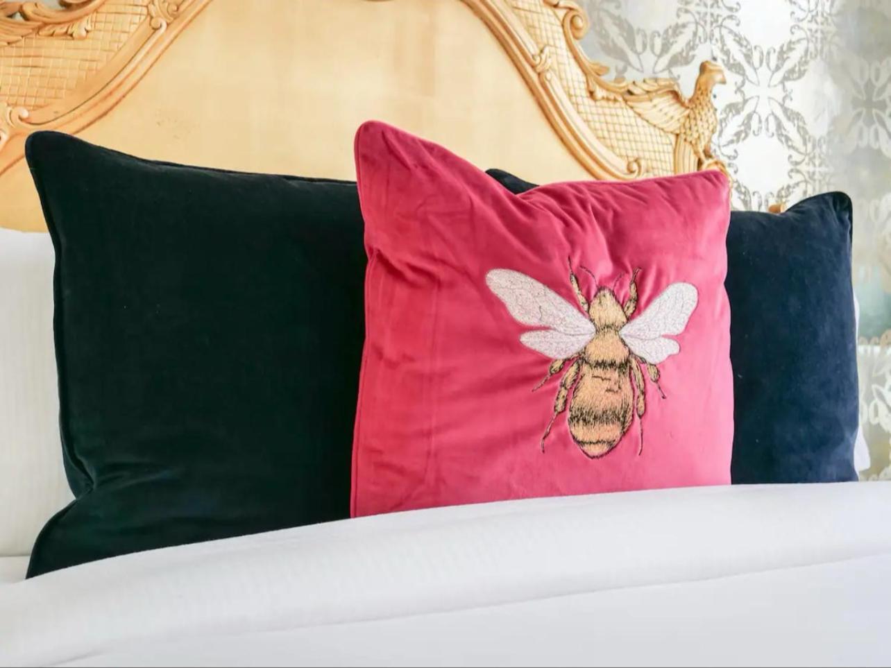 Apartment Entire 3 Bed Town House, Chelsea,