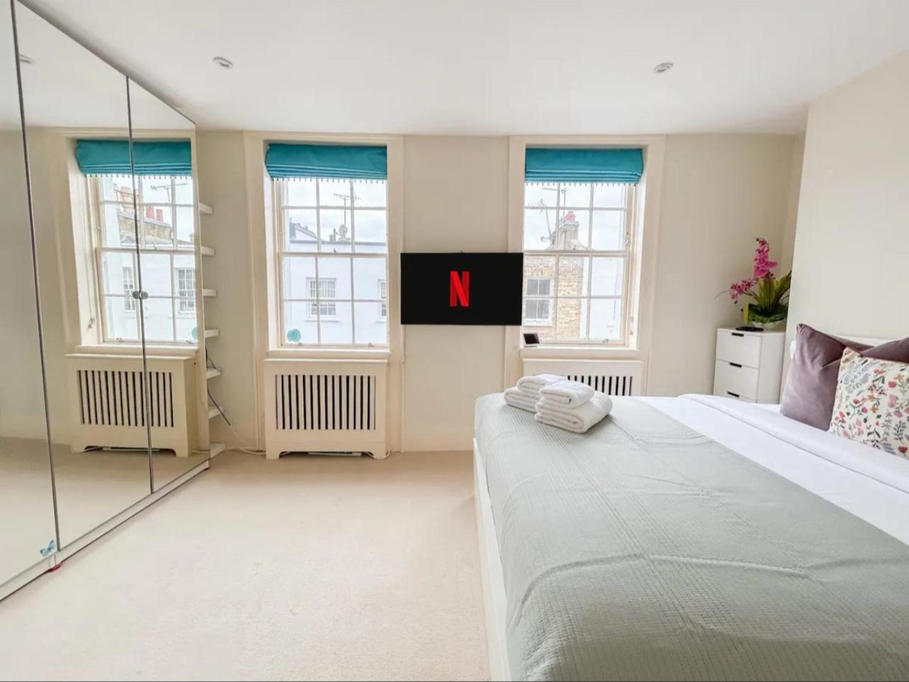 Entire 3 Bed Town House, Chelsea, * London