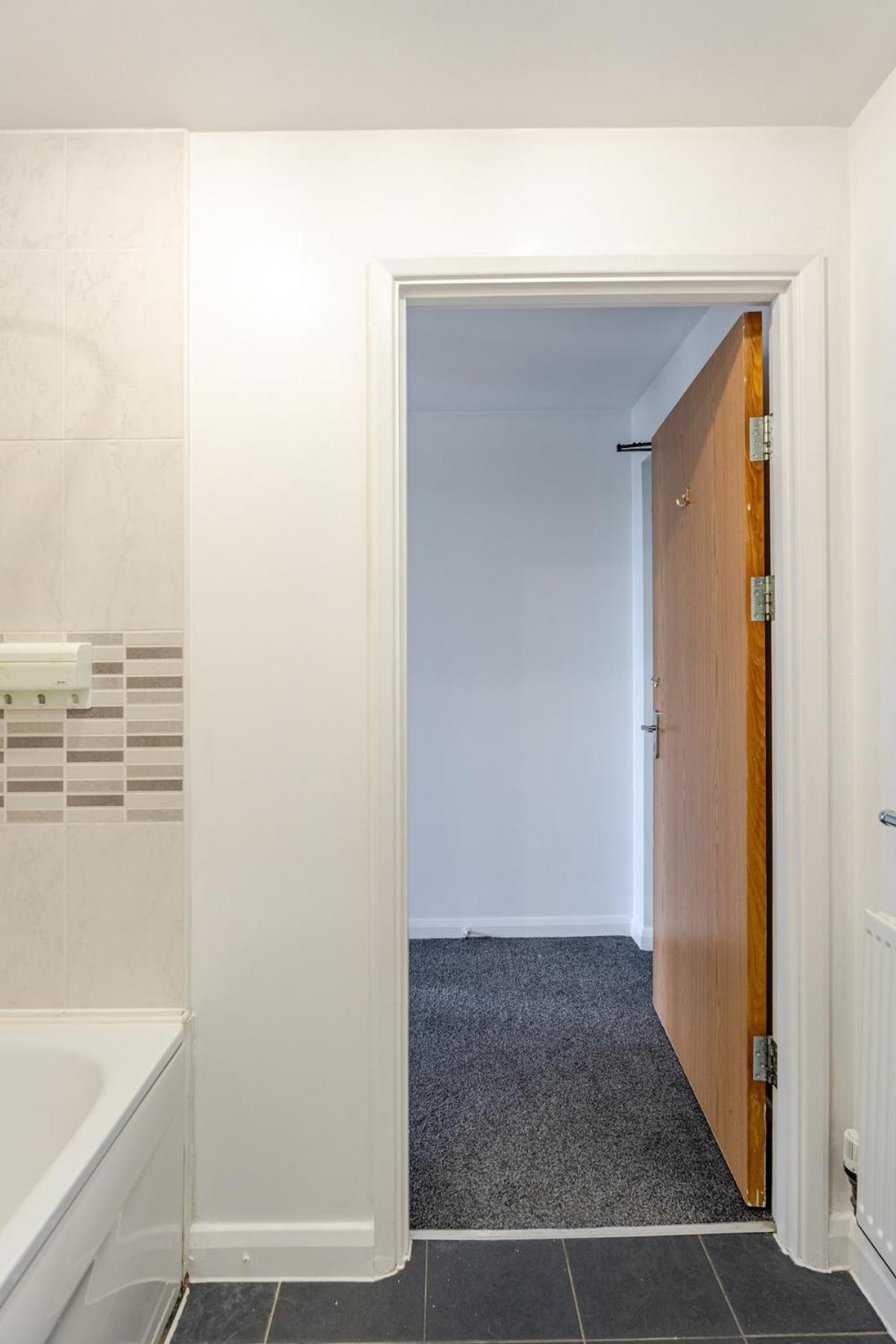 Apartment 1 Bedroom In Tottenham 20 Mins To &
