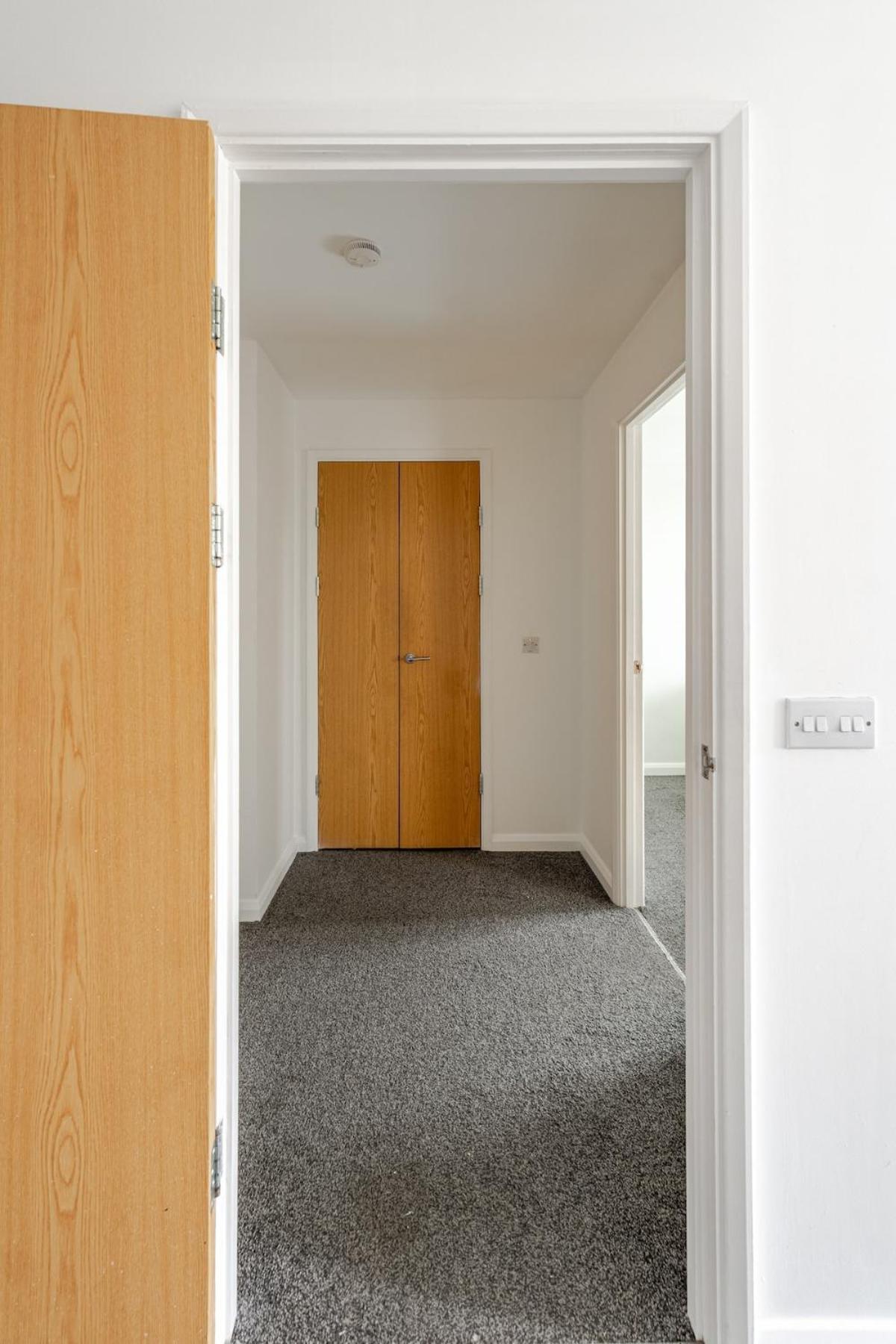 1 Bedroom In Tottenham 20 Mins To & Apartment