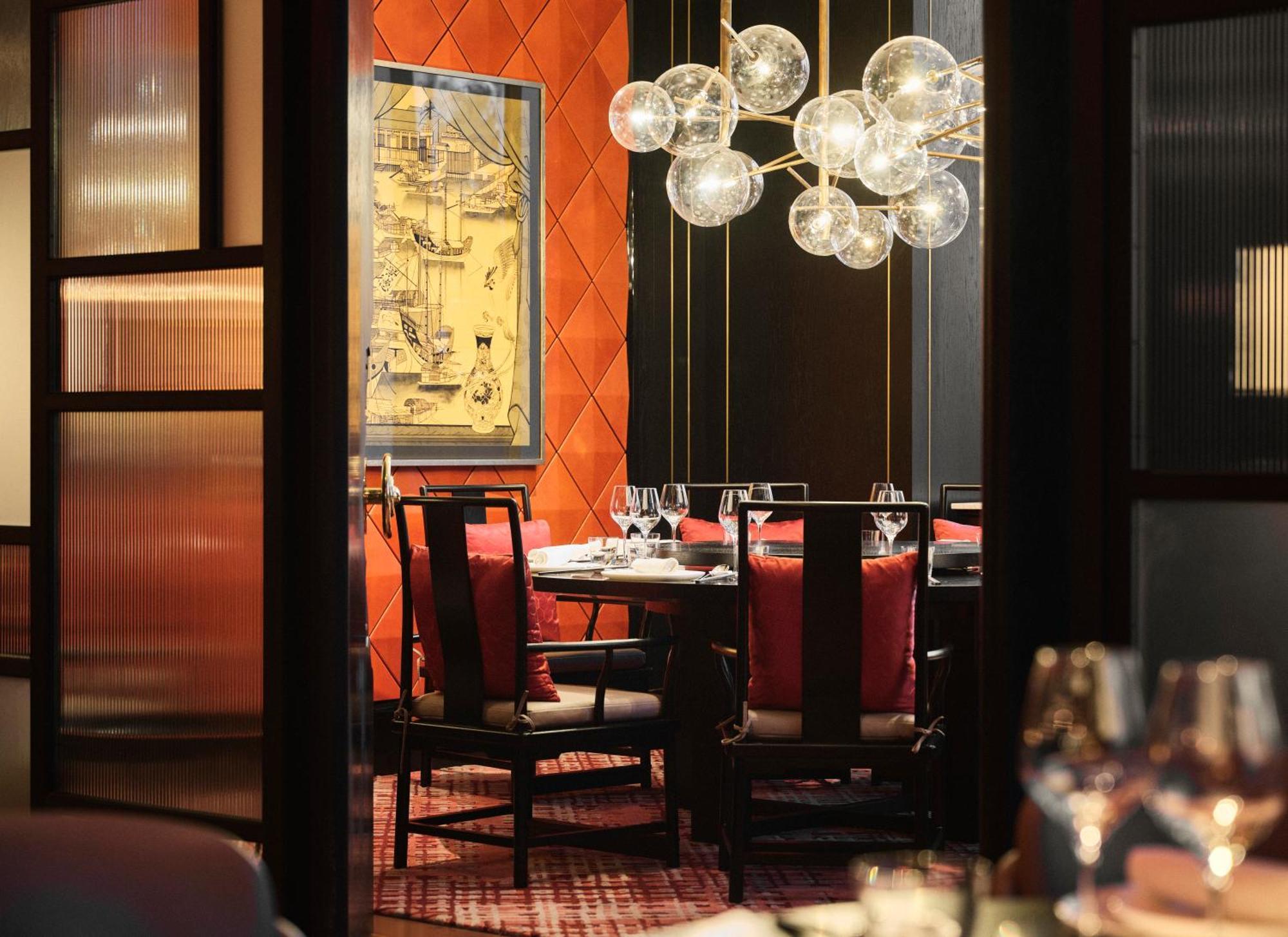 Park Hyatt River Thames Hotel