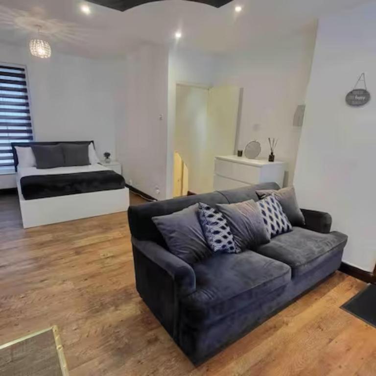 Apartment Fitzrovia Retreat Near Iconic Attractions! London