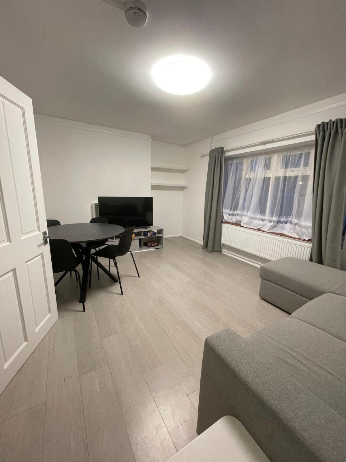 Apartment Cosy Ground Floor Flat Next To The Tube *