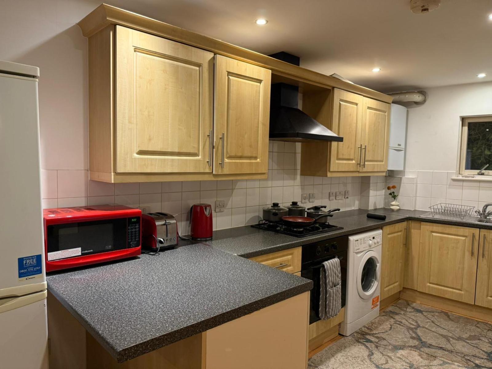 Fabulous In Kilburn Apartment *