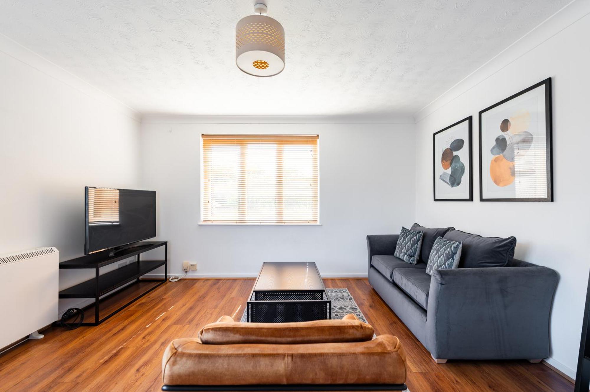 Apartment Capital Modern Two Bedroom In Wimbledon London
