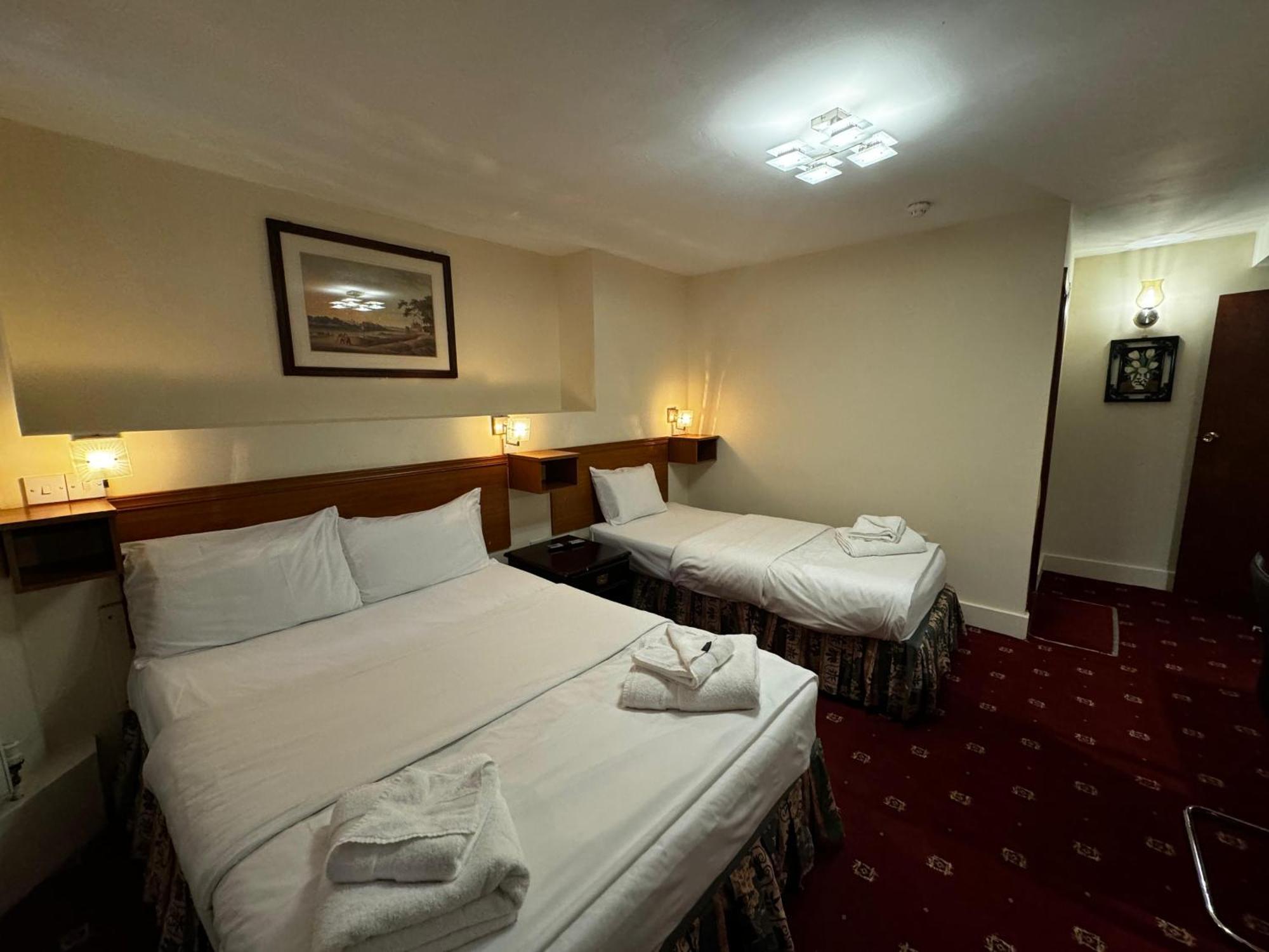 Inn Bridge Park 3*