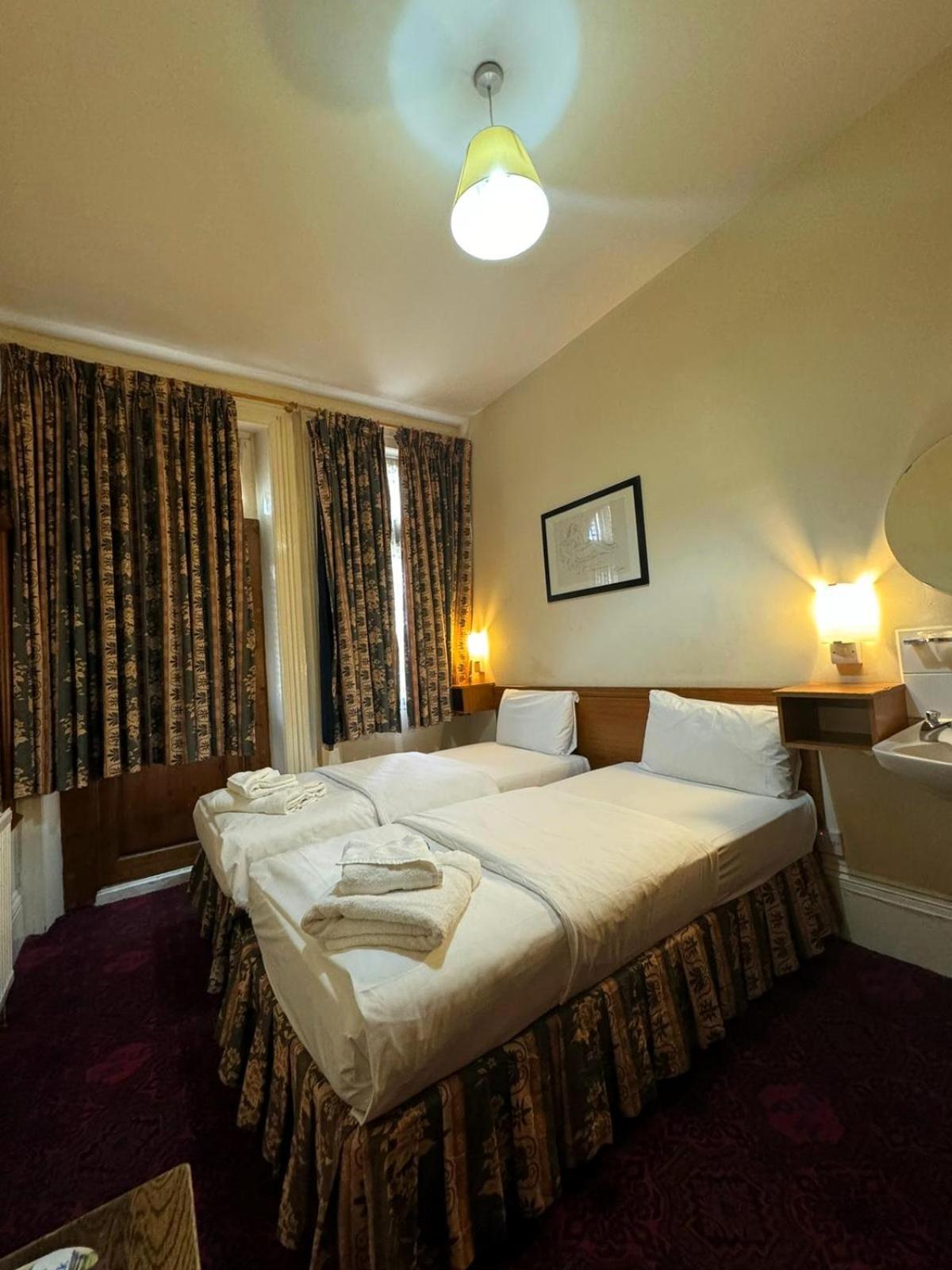Bridge Park 3* London