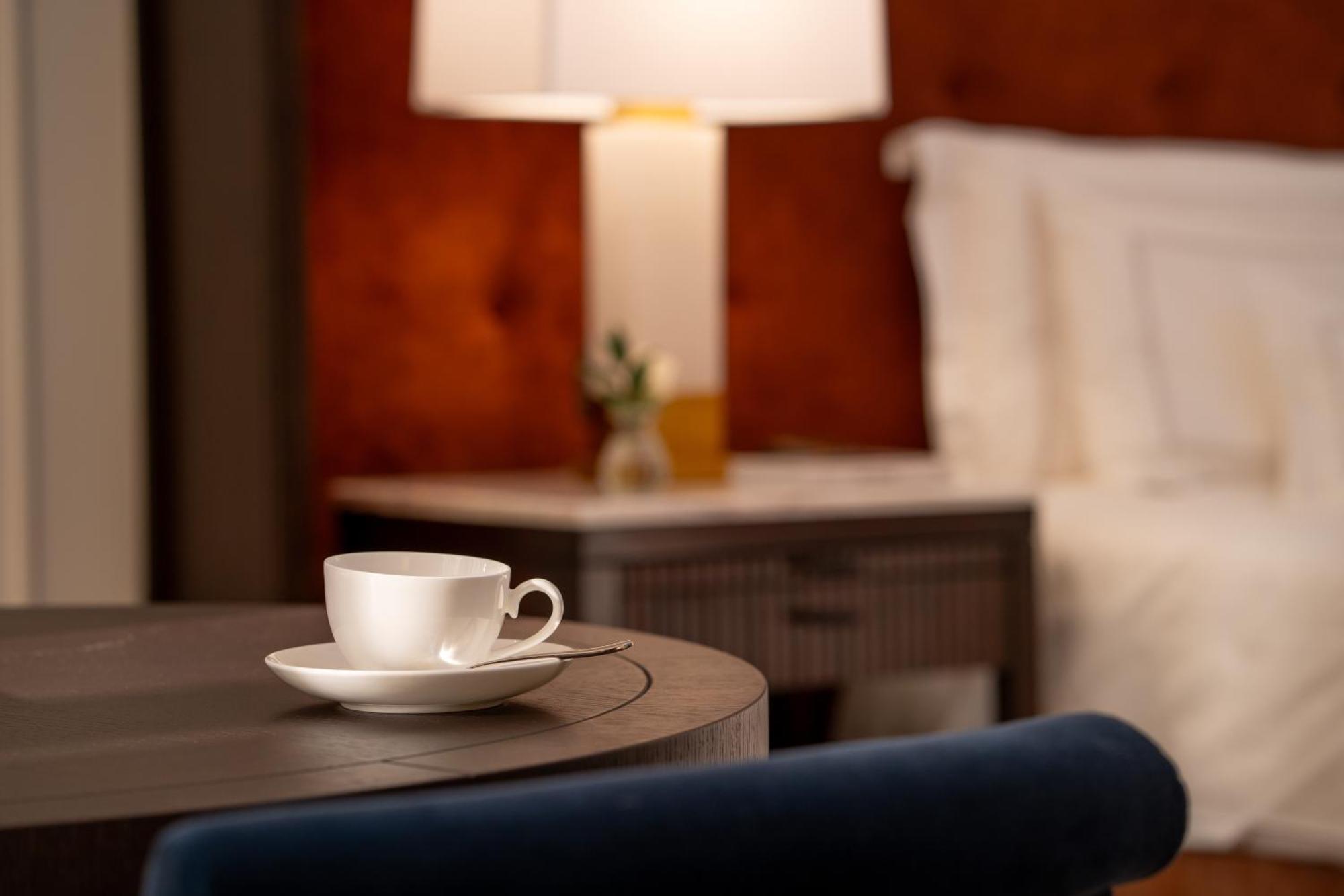 Hotel Corinthia London
