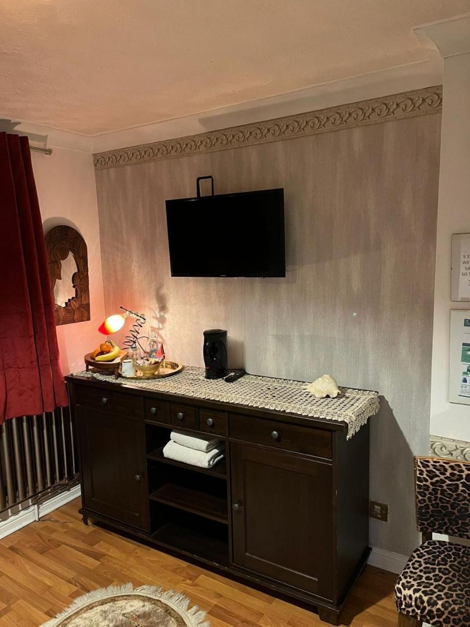 Lovely Double Bedroom In Rotherhithe *