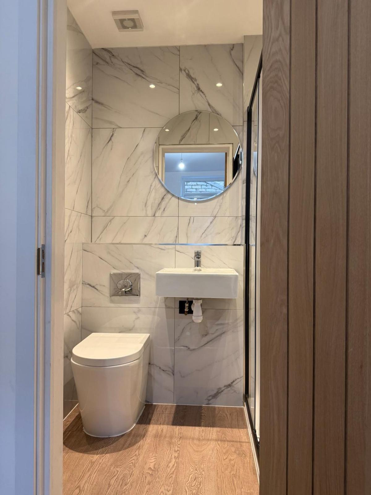 Beautiful 2 Bed With En Suite, Near Tube And Stamford Bridge Apartamento Londres
