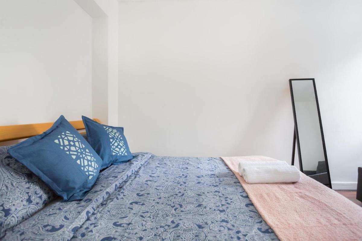 Shoreditch Near Tower Bridge * London