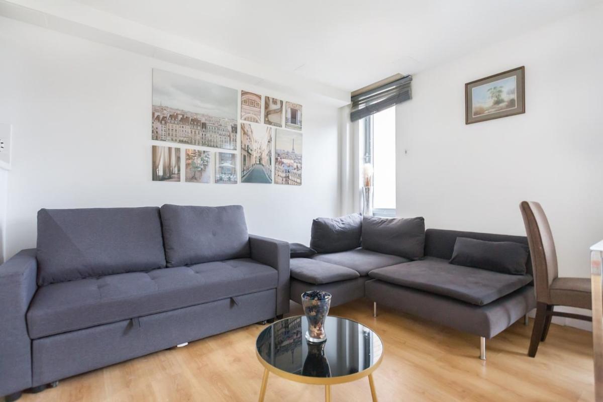 Cozy 2 Bedroom Near Tower Bridge Apartment *