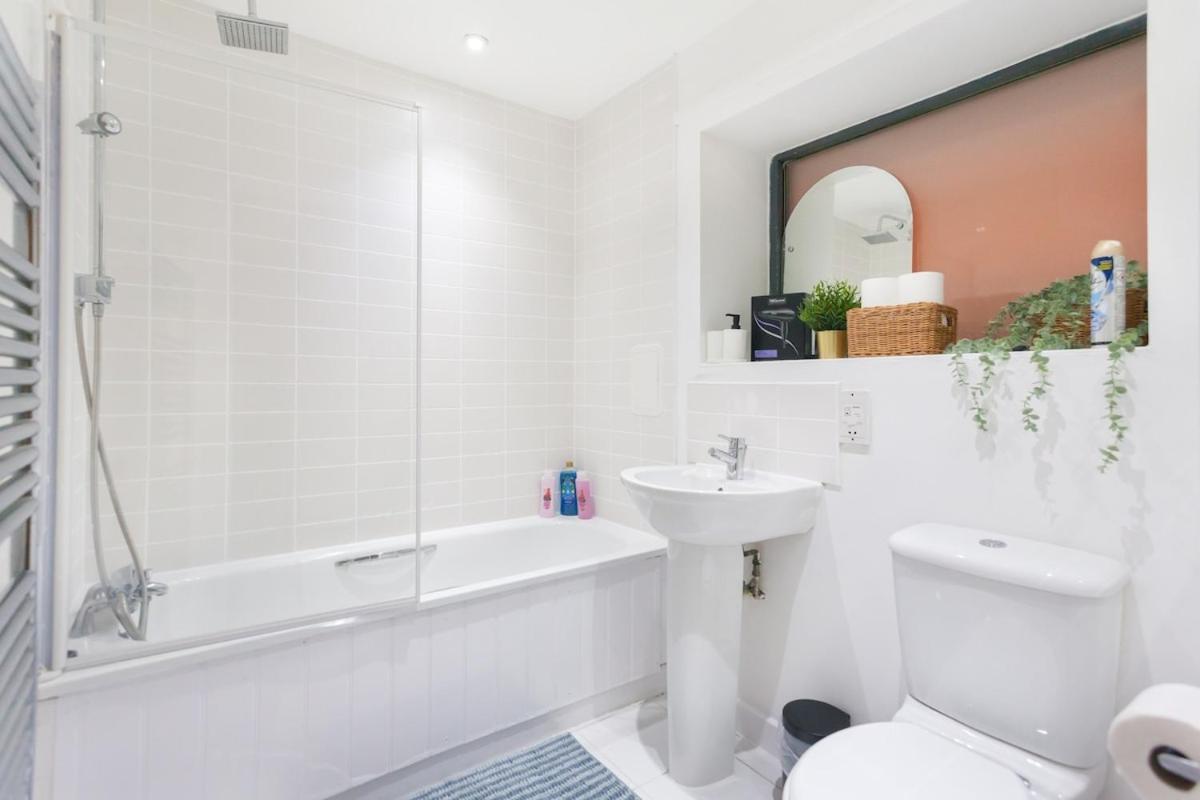 Cozy 2 Bedroom Near Tower Bridge Apartment London