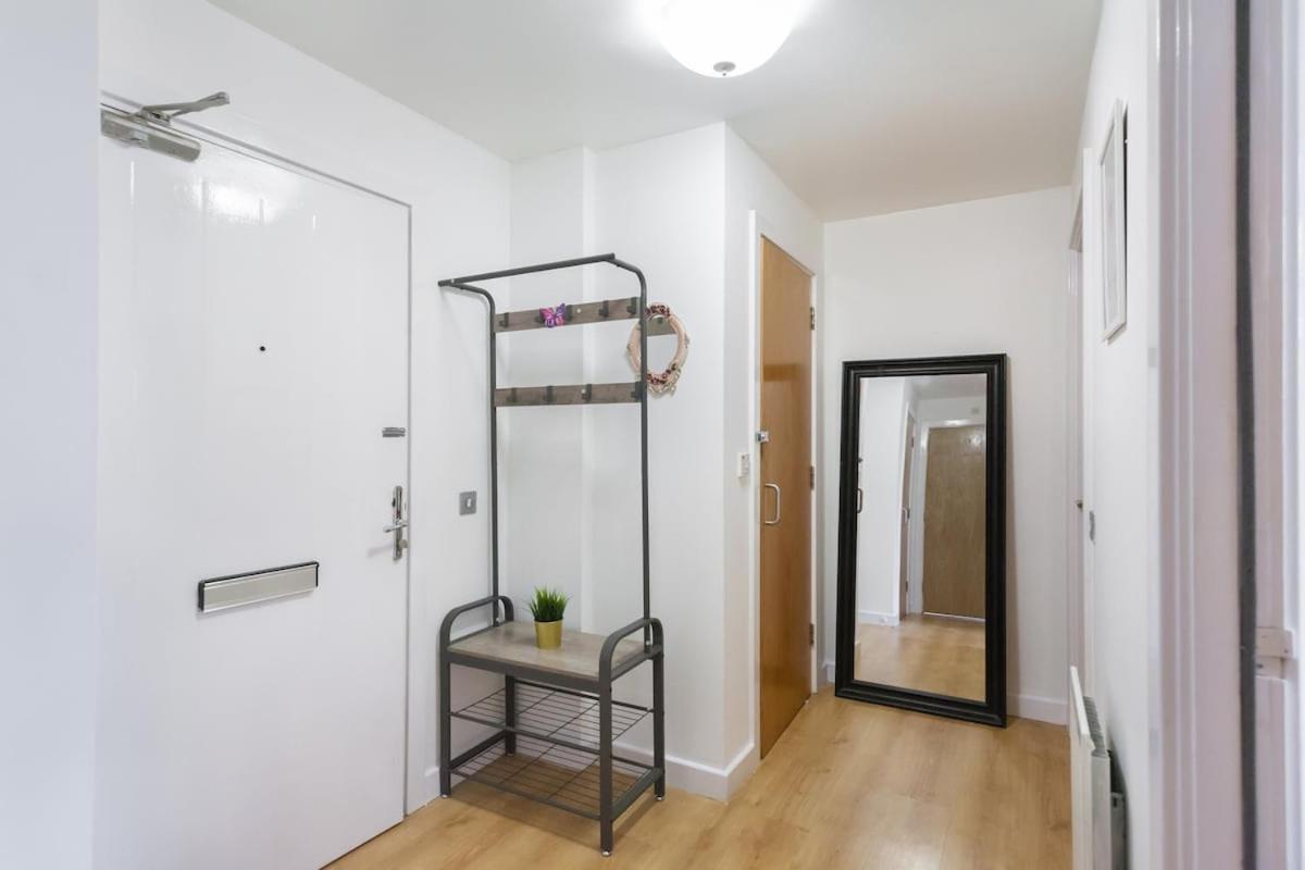 Cozy 2 Bedroom Near Tower Bridge * London