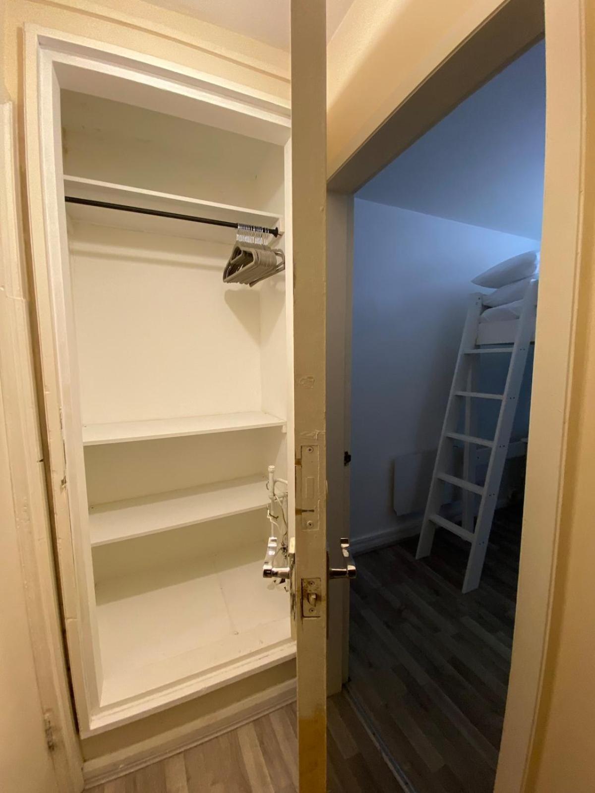 Bright And Compact In The Heart Of Apartment *