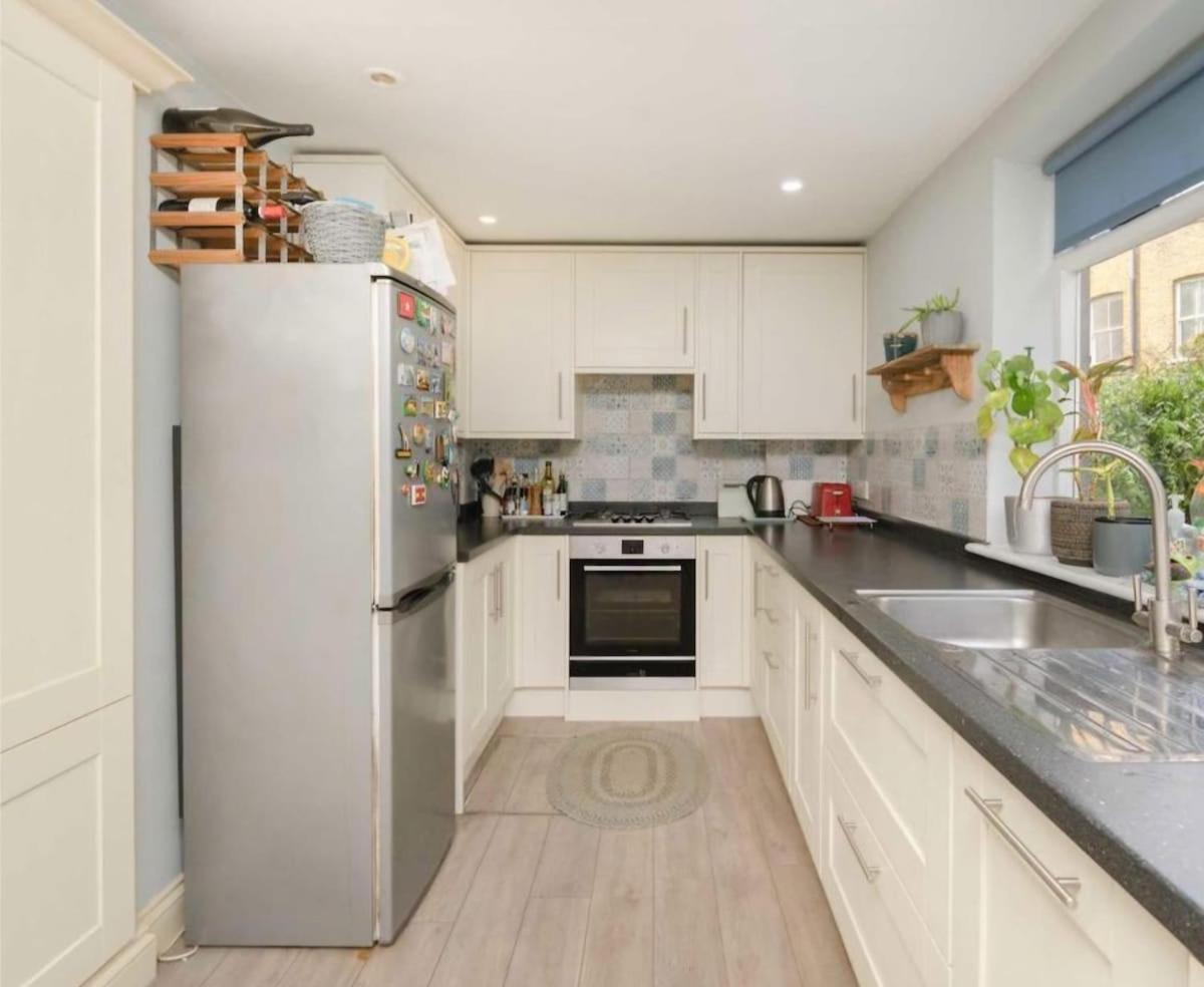 Spacious One Bedroom Flat London