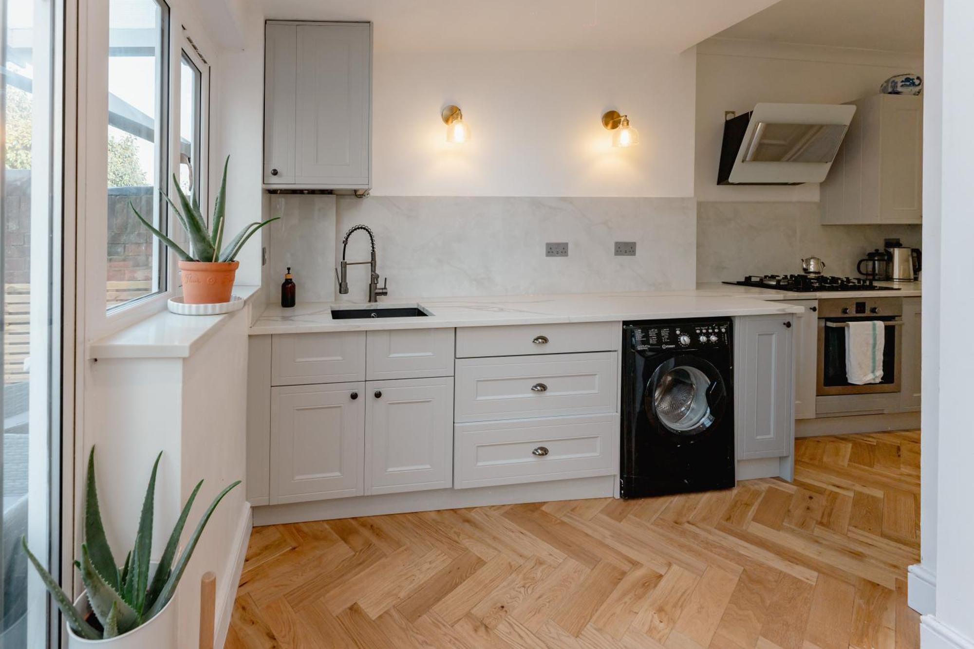 Holiday home Wembley Lovely 6 Bed House Sleeps Up To 14