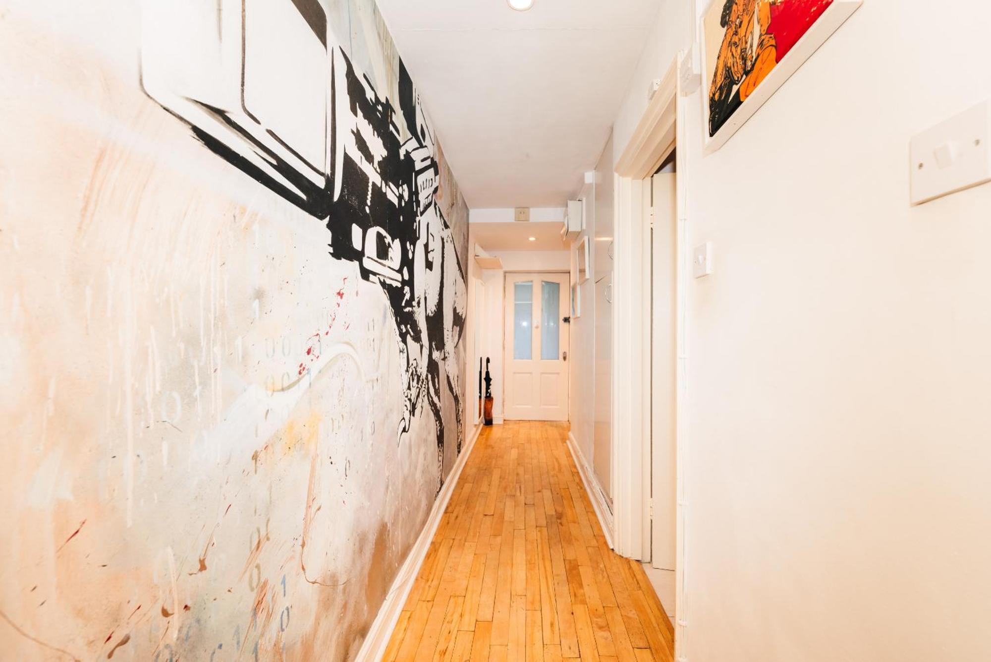 Holiday home 2 Bed Portobello Rd - Moments From Tube! London
