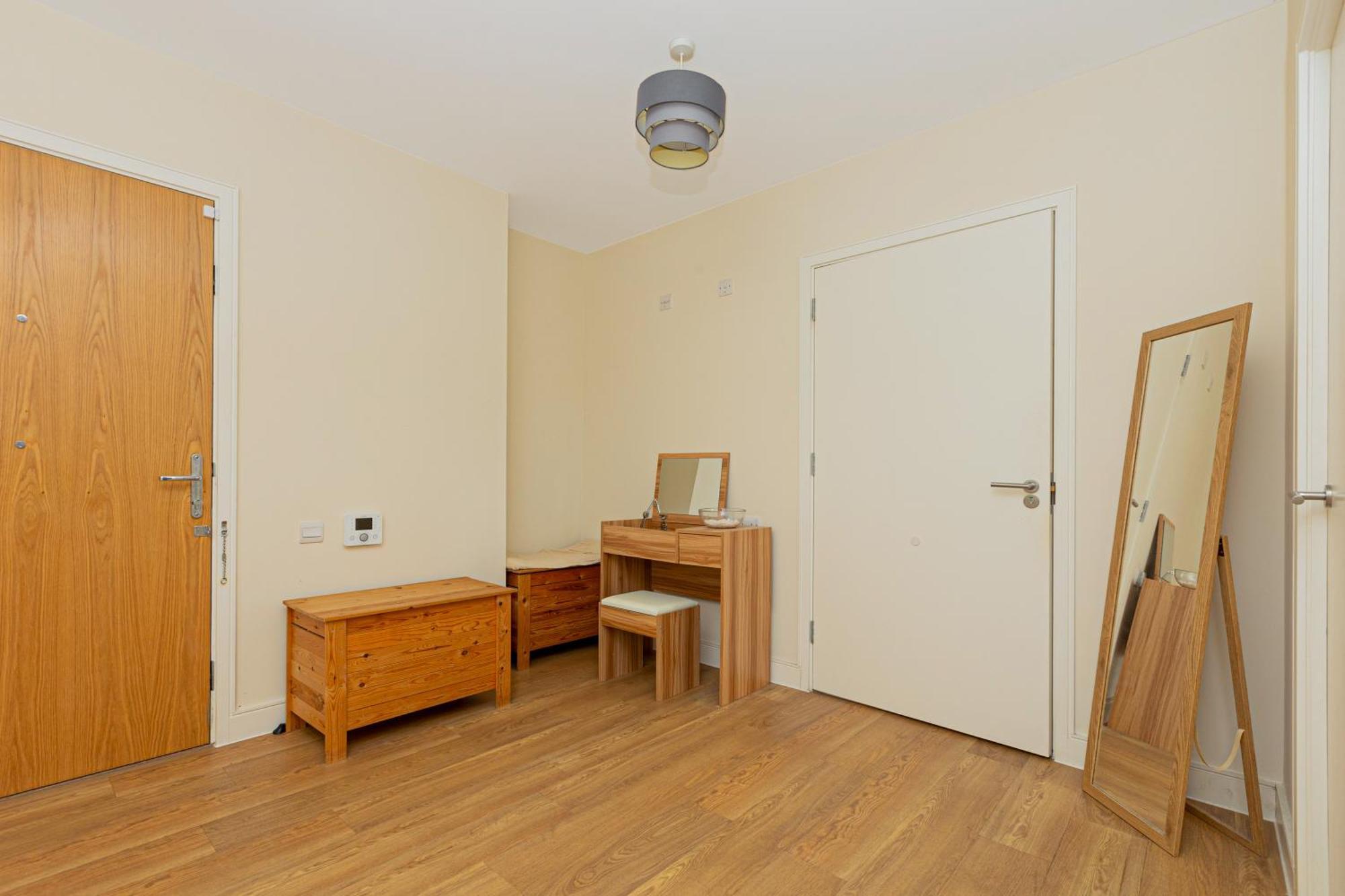 1br Flat W Balcony, 10min Elephant&castle * Londen