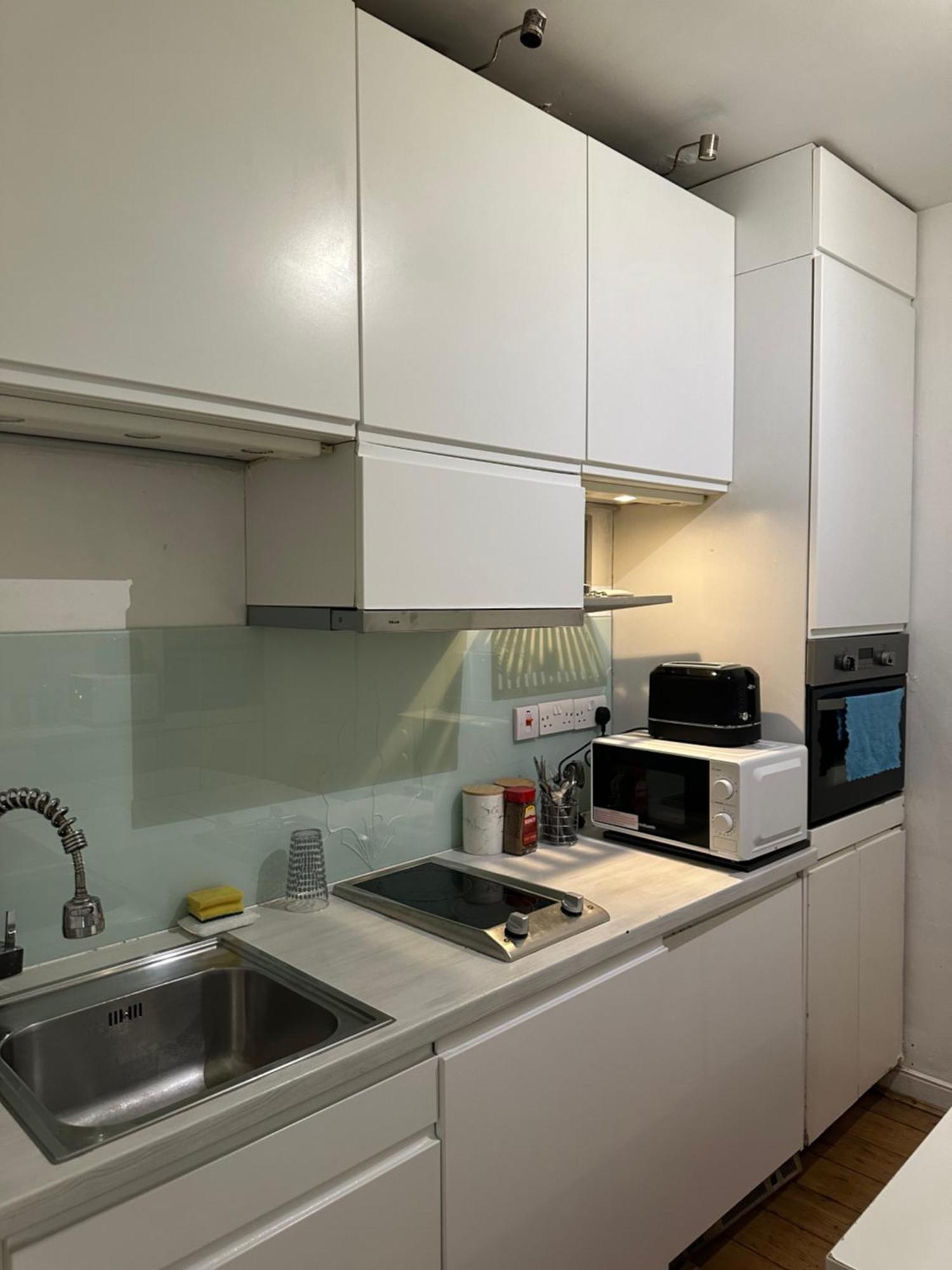 Appartement Cozy Family-friendly 2 Bedroom Flat In Kingscross, St Pancras! Londen