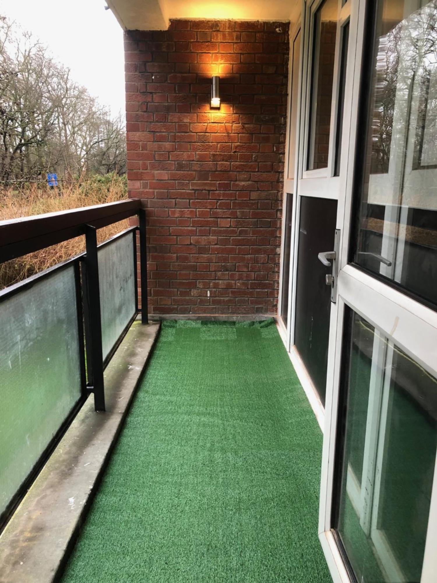 1 Bed-park View-balcony-wifi-pet Friendly London