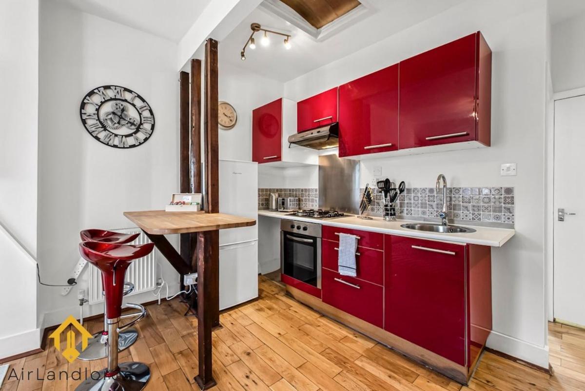 Exclusive 2 Bedroom Flat Near In Shepherds Bush Apartment *